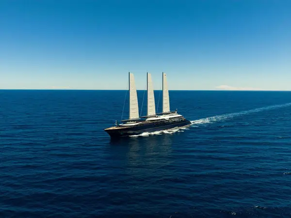 EXTERRIOR_Photo_OrientExpress_SailingYacht_1 (3)