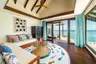 03-Ocean-Pool-Suite-Living-Room_edit