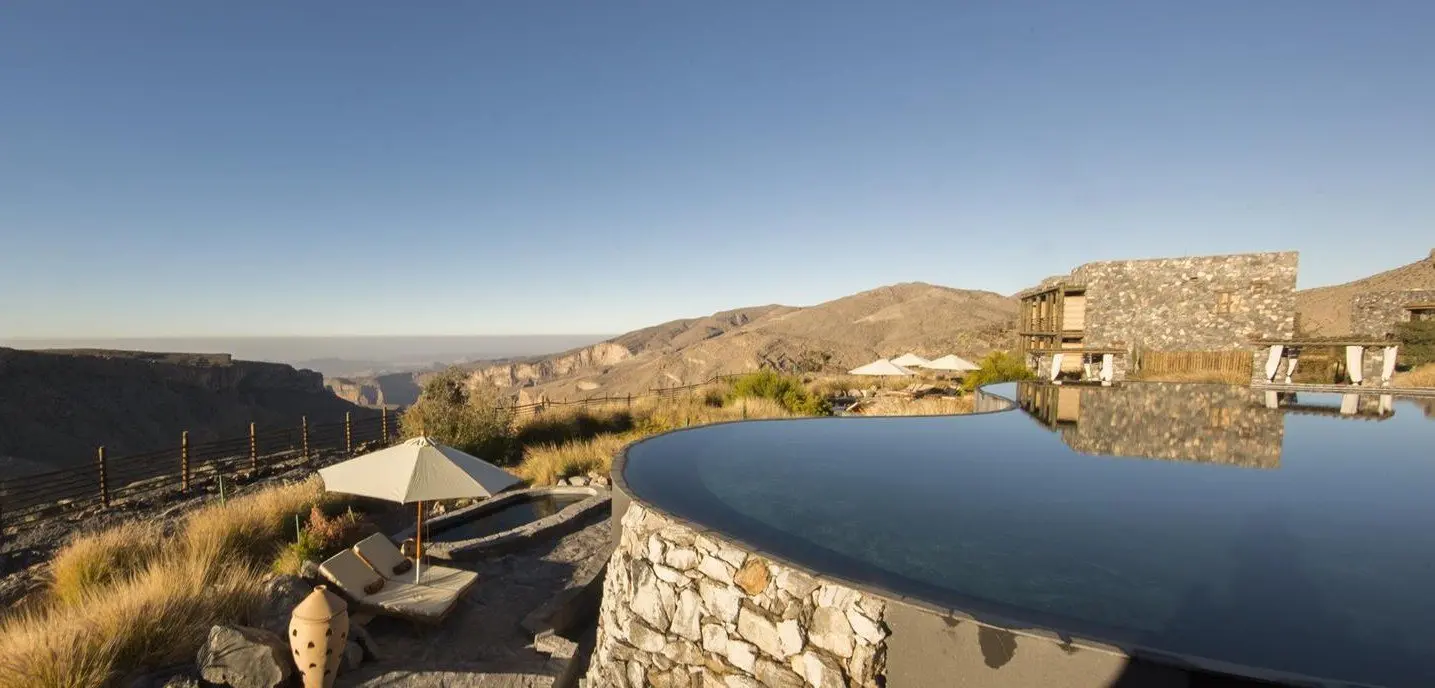 Alila-Jabal-Akhdar-Infinity-Pool-07-Copy-e1487324582618