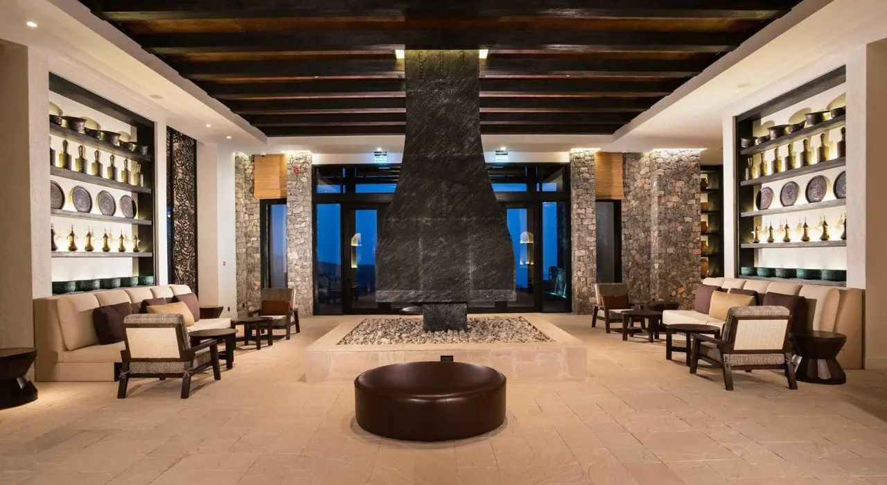 Alila-Jabal-Akhdar-Interior-Lobby-02-Copy-e1487324796845