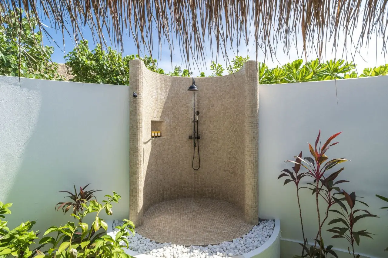 Milaidhoo-Maldives_Beach-Residence_Bathroom-2