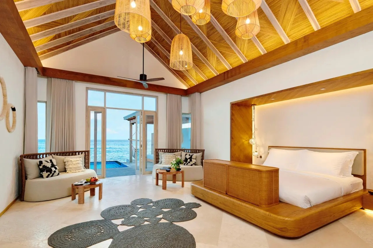 TWO-BEDROOM-WATER-SUNRISE-VILLA-BEDROOM_edit