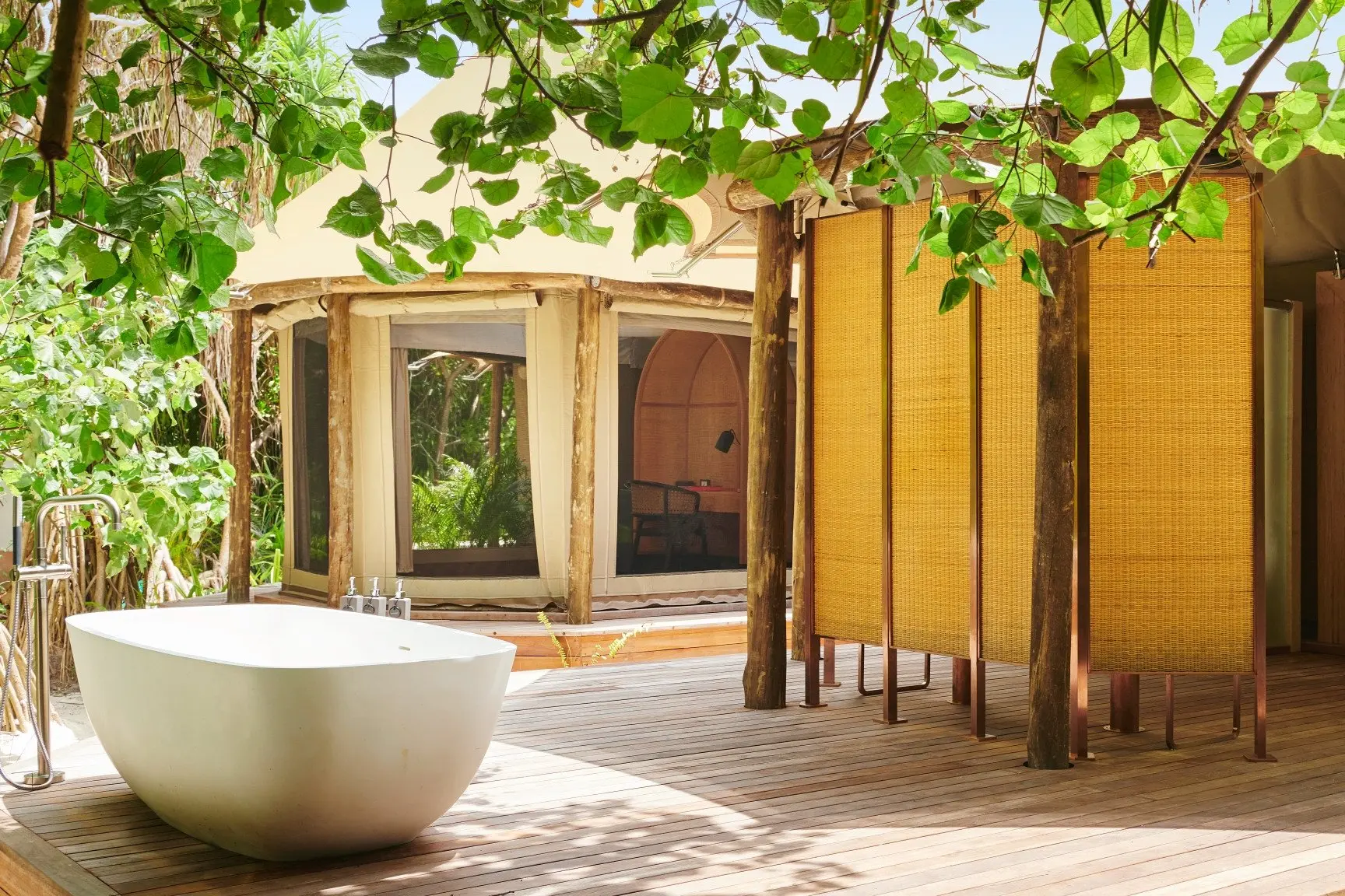 TENTED-JUNGLE-VILLA-BATHTUB_edit