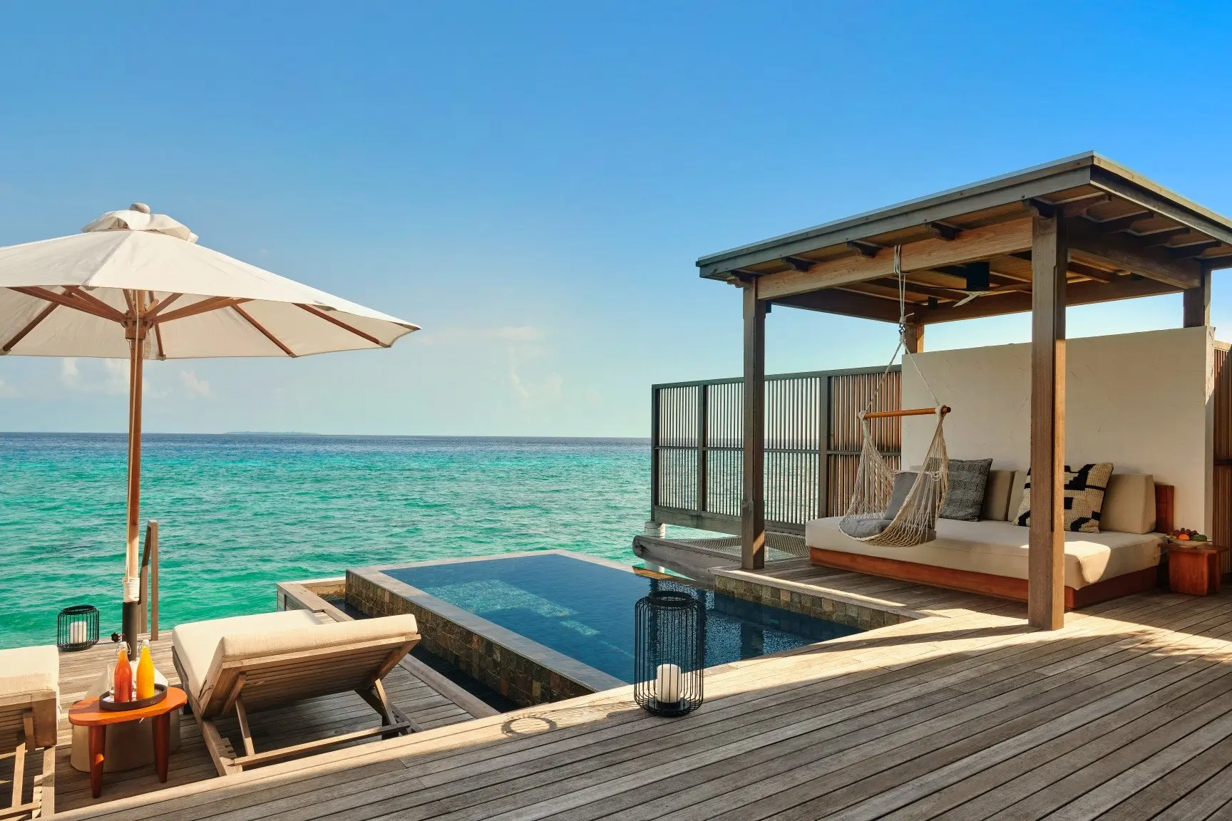 TWO-BEDROOM-WATER-SUNRISE-VILLA-POOL-DECK_edit