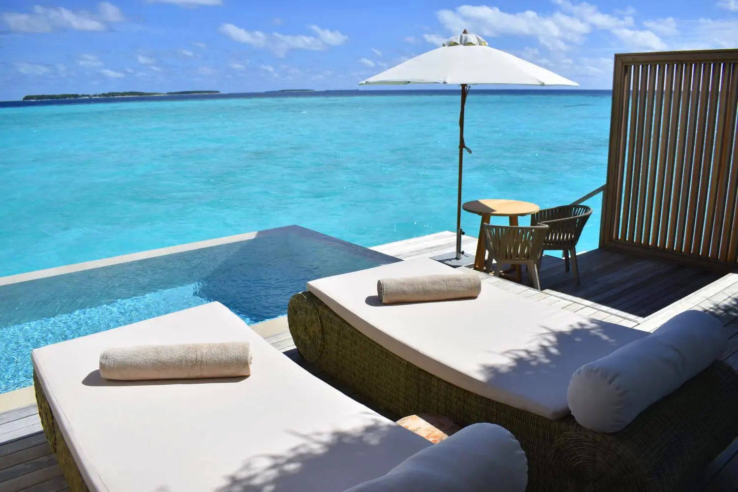 Baglioni_Resort_Maldives_Pool_Water_Villa_02