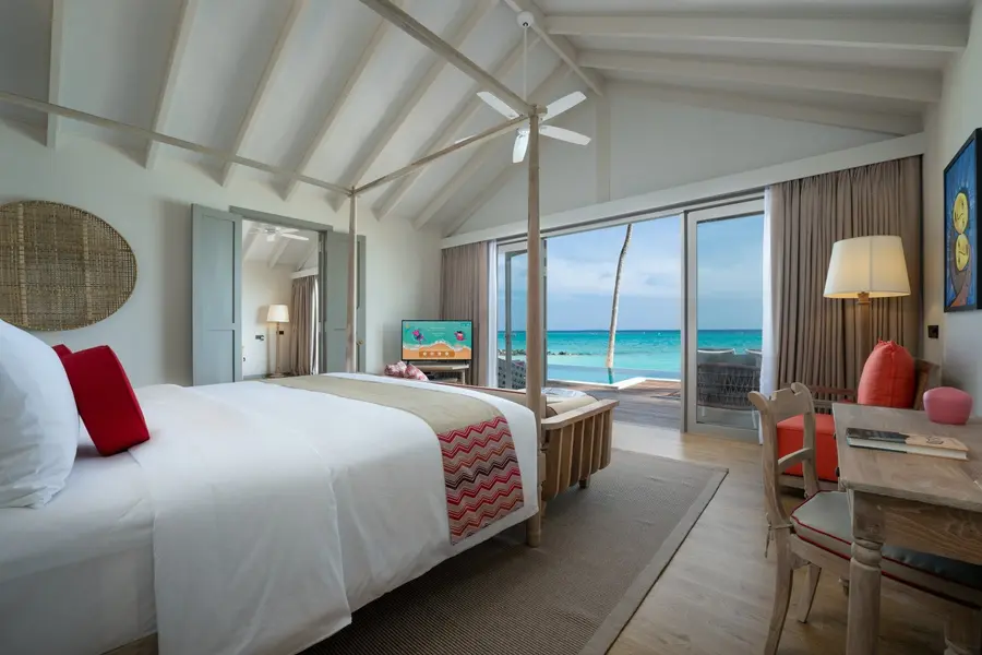 04_Two-Bedroom-Family-Beach-Pool-Villa-Master-Bedroom_edit