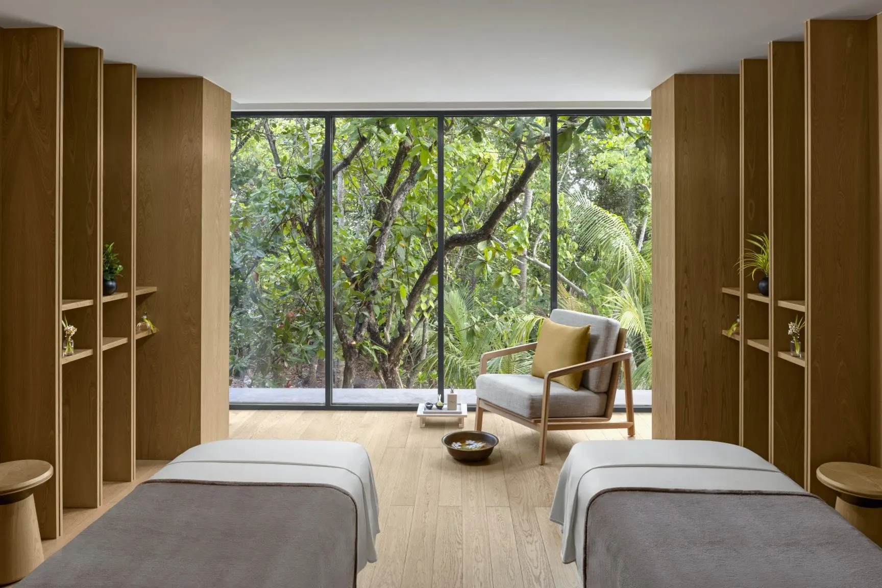 04_SPA-Alila-Treatment-Room_edit